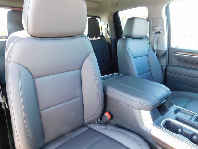2026 Chevrolet Silverado 1500 RST photo 24