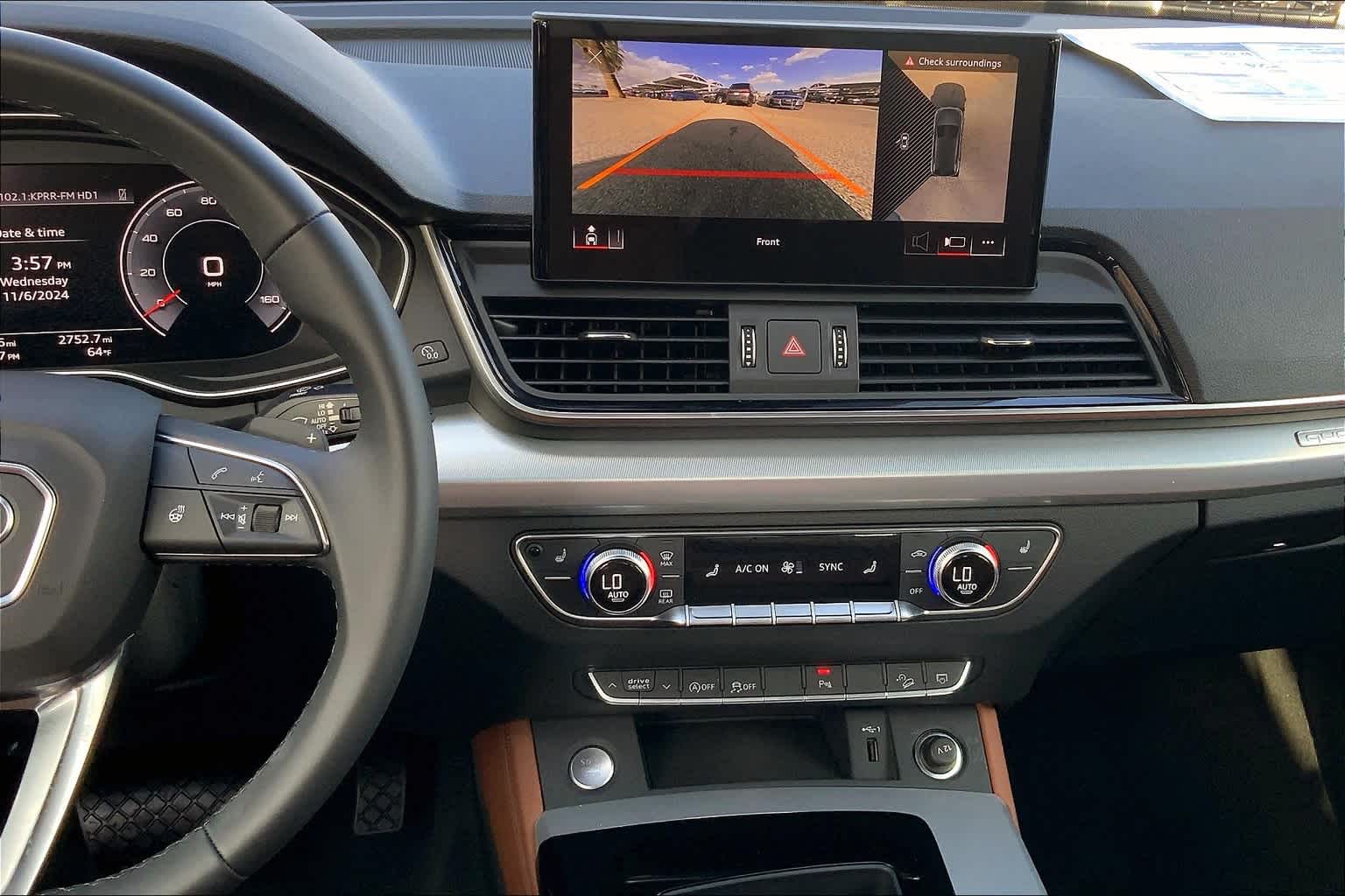 2024 Audi Q5 S line Premium Plus 45 TFSI photo 5