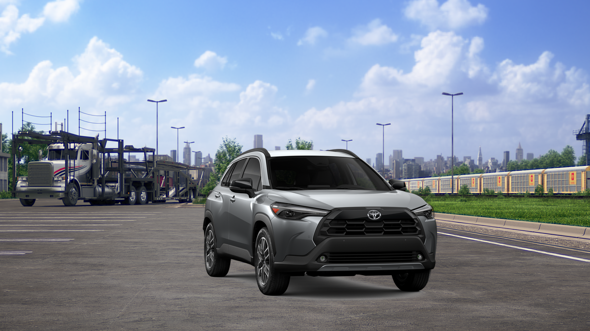 2026 Toyota Corolla Cross XLE photo 16