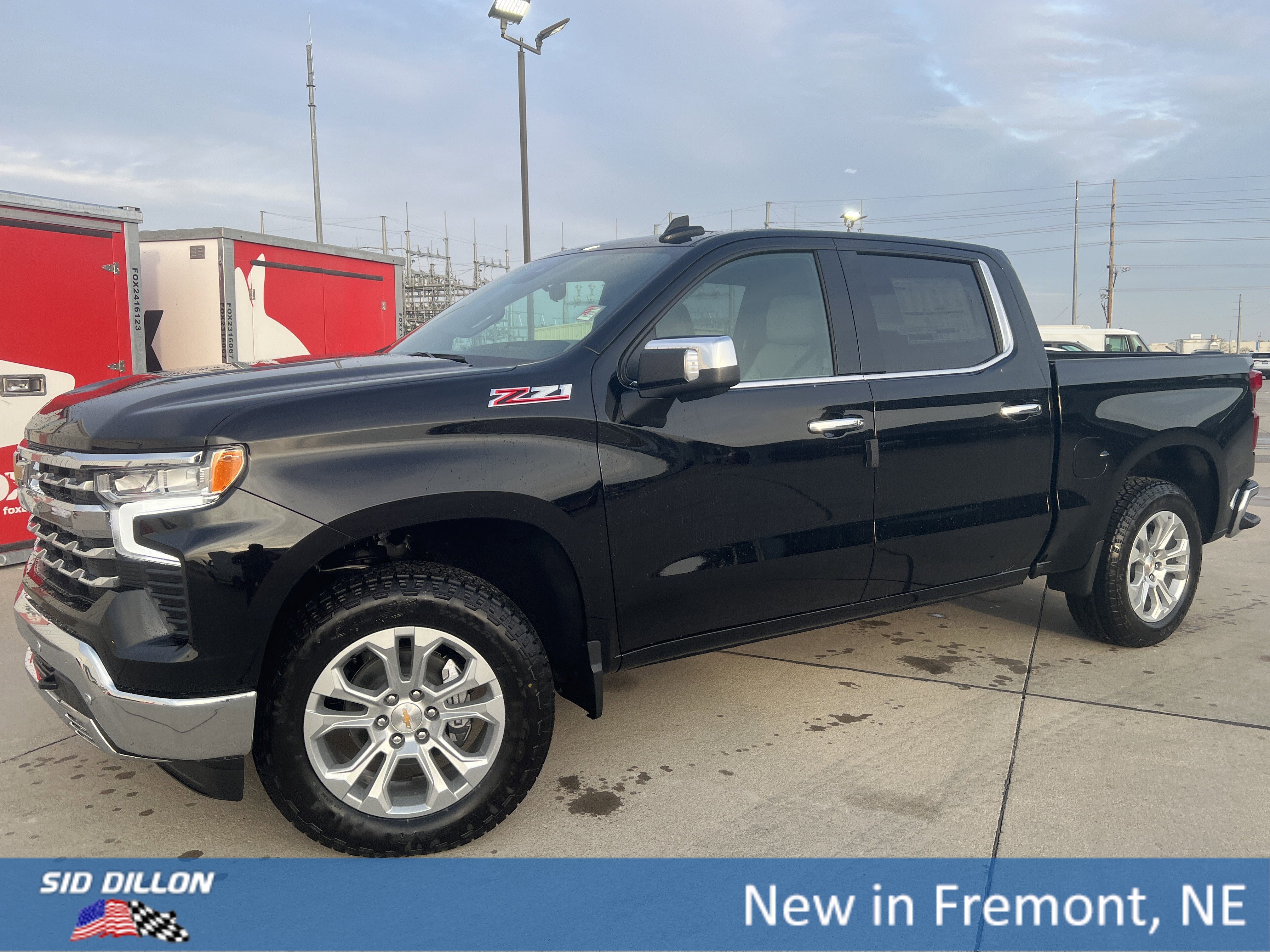 2026 Chevrolet Silverado 1500 LTZ's photo