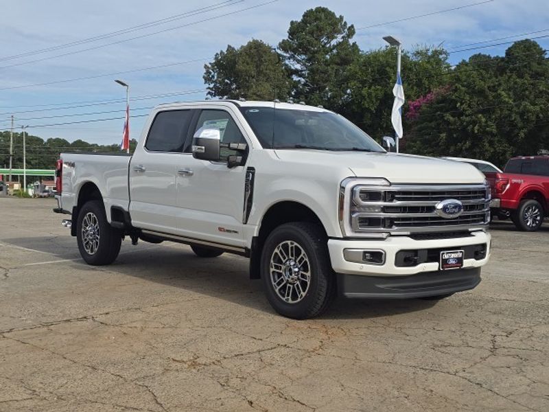2026 Ford F-250 Platinum photo 3