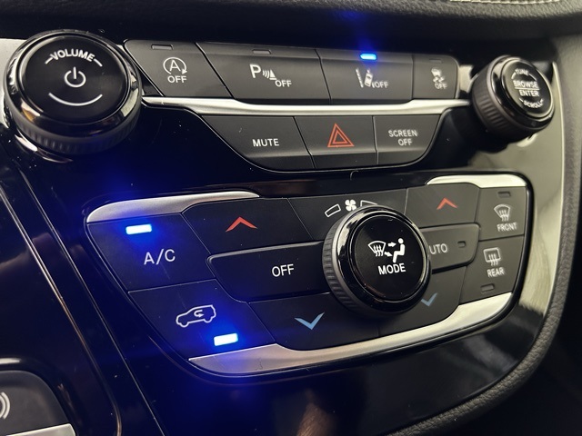 2026 Chrysler Pacifica photo 32