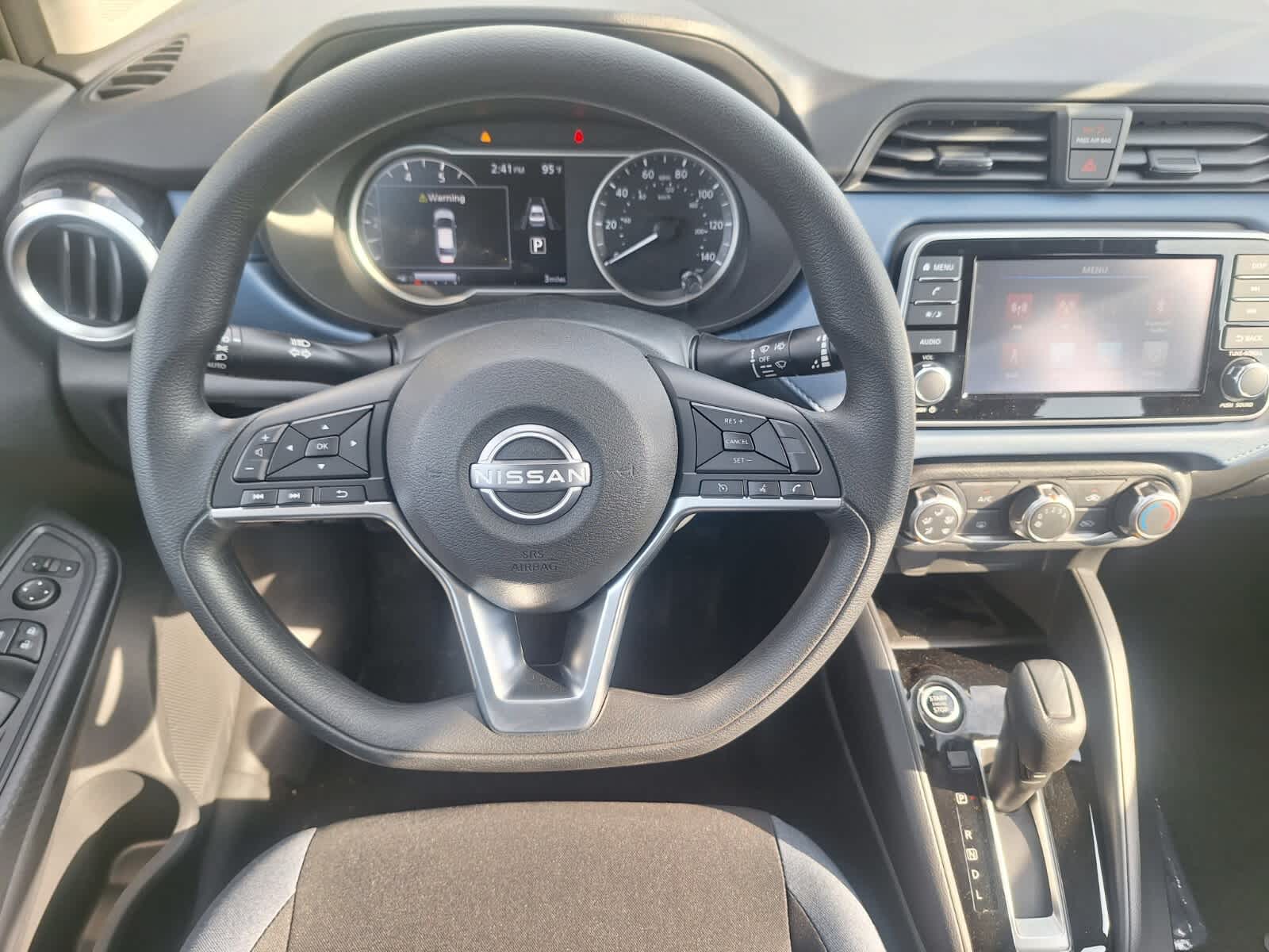 2025 Nissan Versa SV photo 18