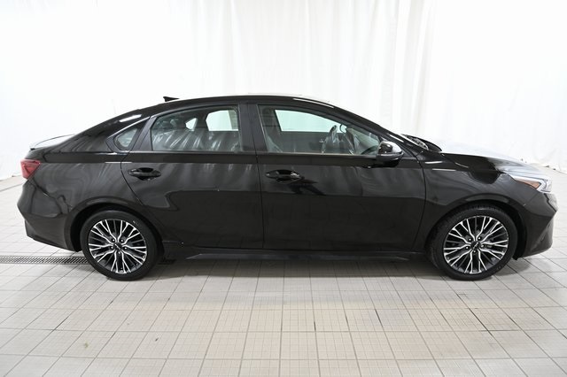 2023 Kia Forte GT-Line photo 13