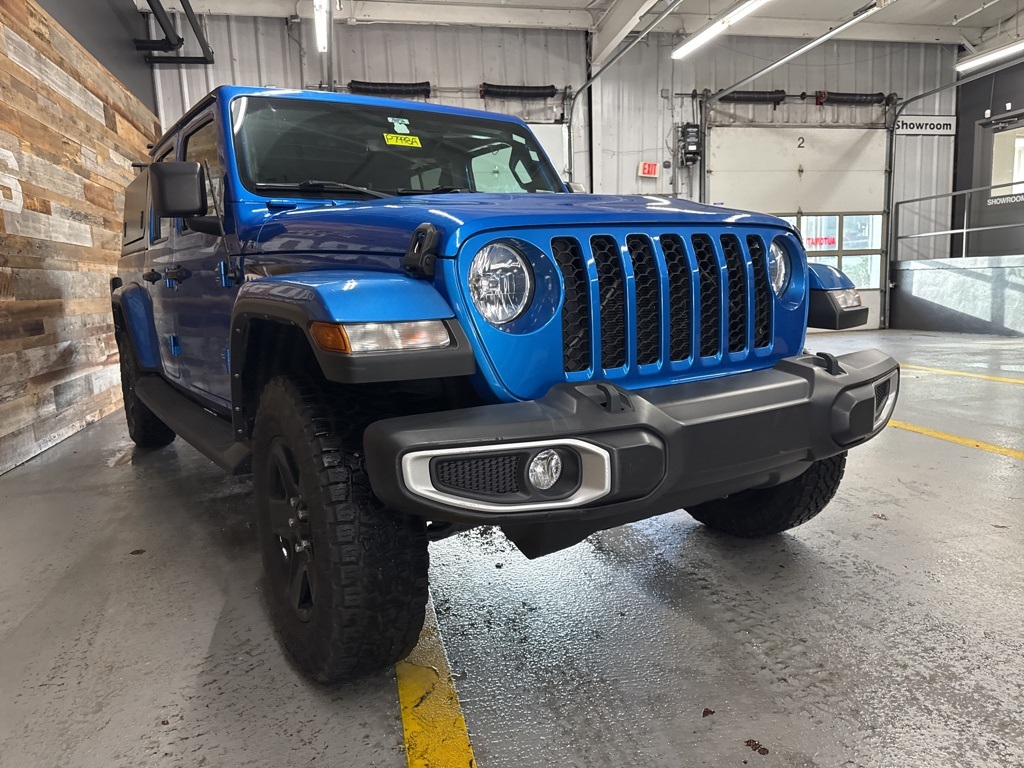 2021 Jeep Gladiator Sport photo 3