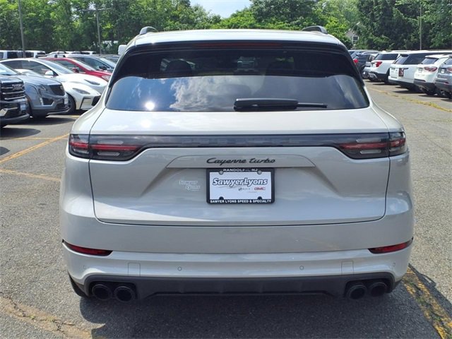 2020 Porsche Cayenne Turbo photo 5