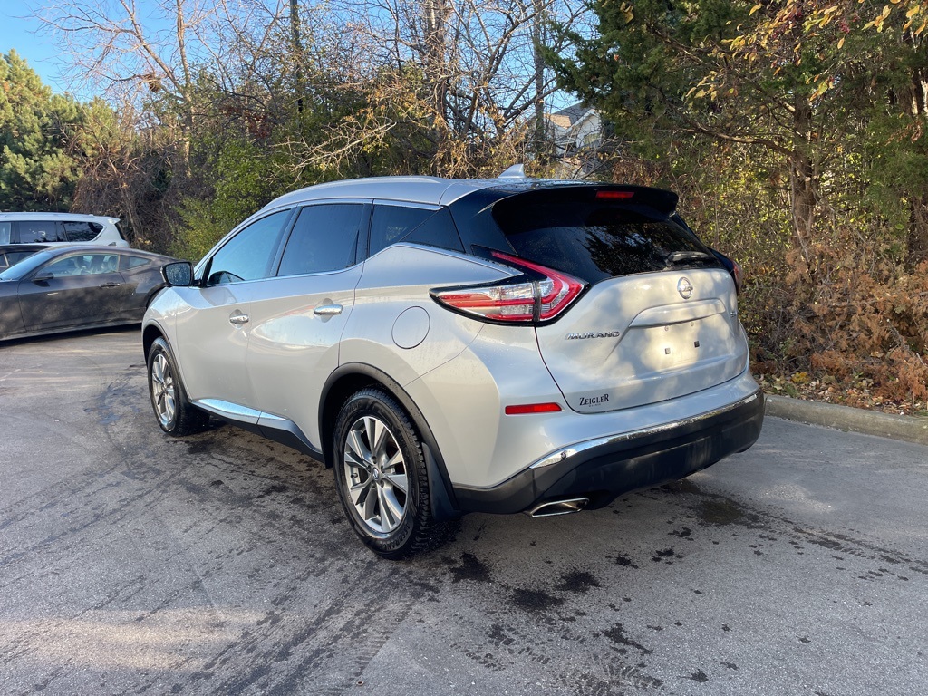 2018 Nissan Murano SL photo 2
