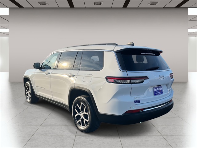 2024 Jeep Grand Cherokee Limited photo 5