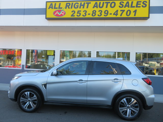 2024 Mitsubishi Outlander Sport SE photo 2