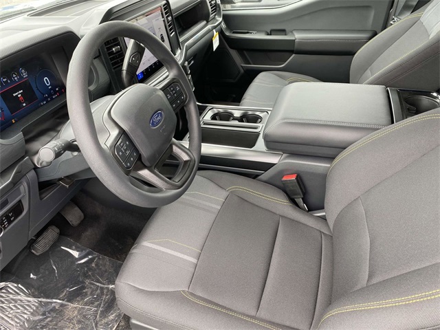 2025 Ford F-150 STX photo 8