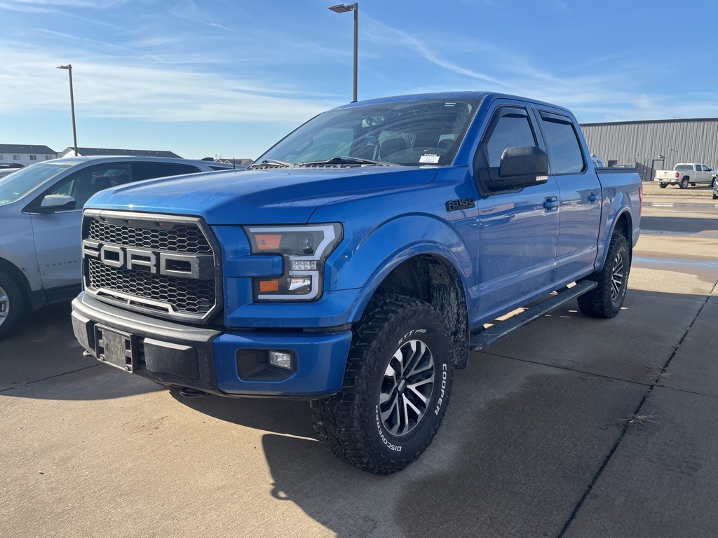 2015 Ford F-150 XLT's photo