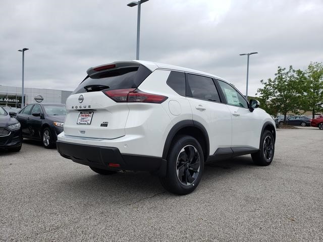 2025 Nissan Rogue SV photo 7