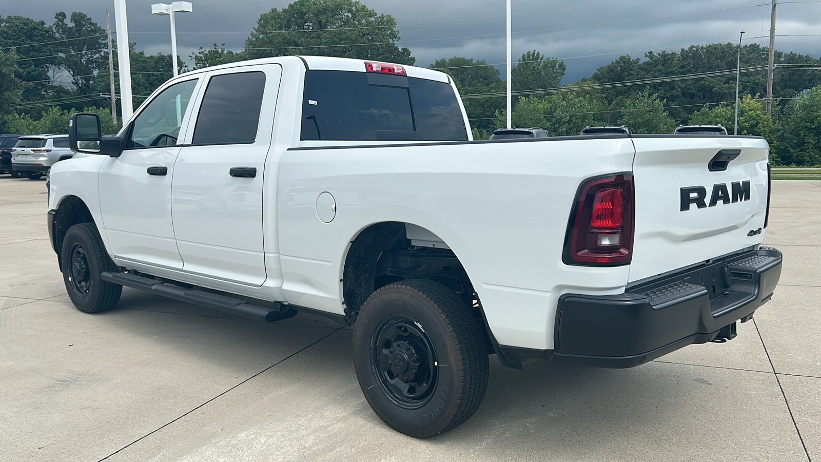 2025 Ram 2500 Tradesman photo 5