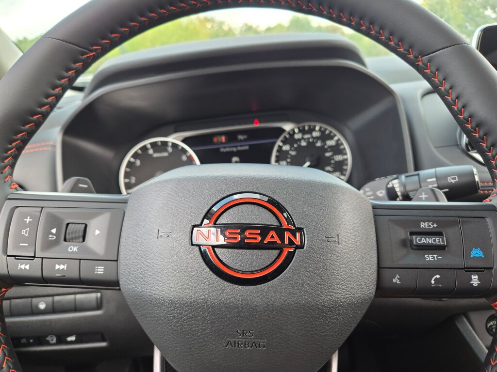 2026 Nissan Rogue SV photo 28