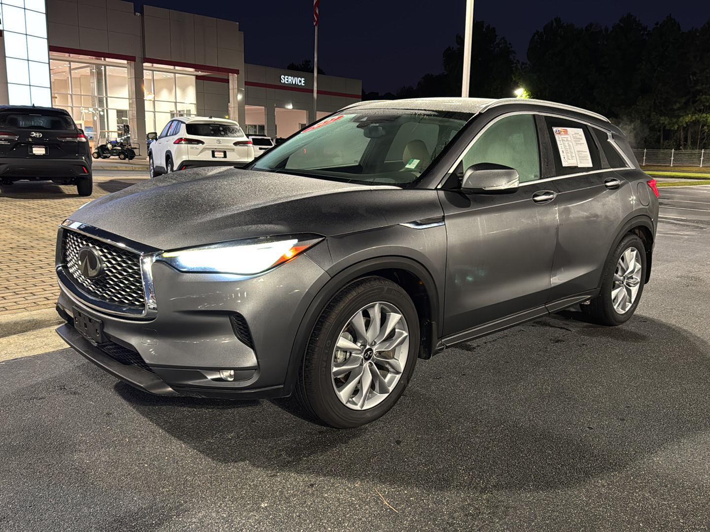 2022 INFINITI QX50 Luxe
