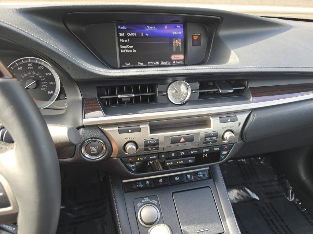 2018 Lexus ES 350 photo 37