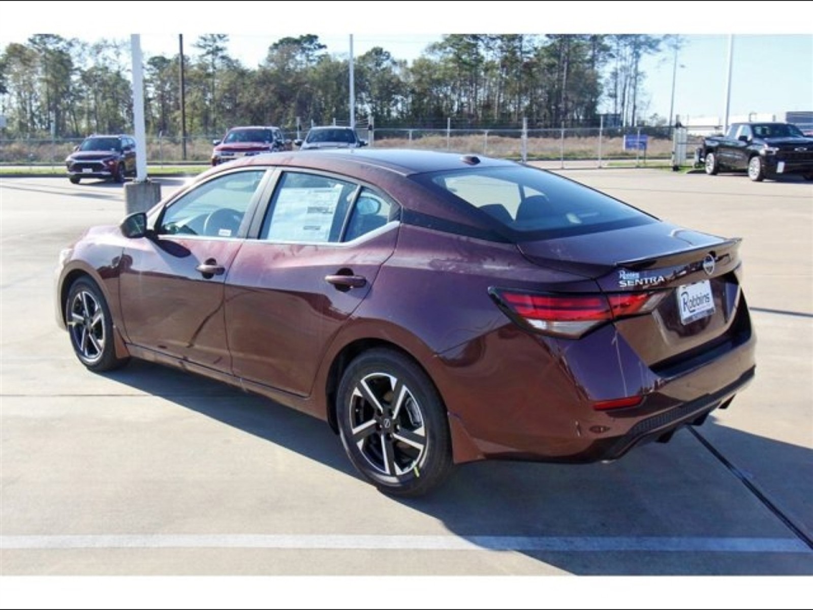 2025 Nissan Sentra SV photo 3