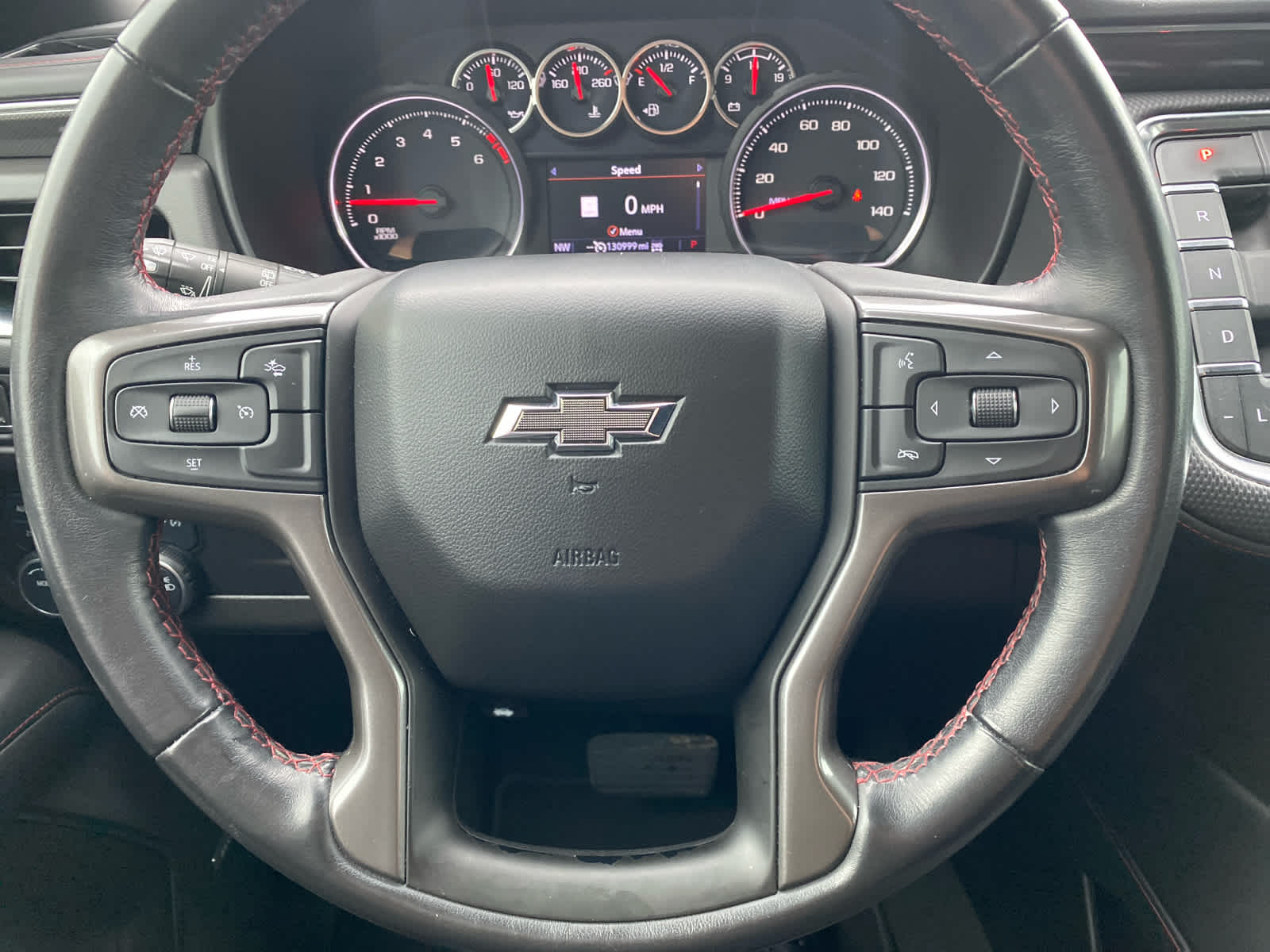 2021 Chevrolet Suburban RST photo 16