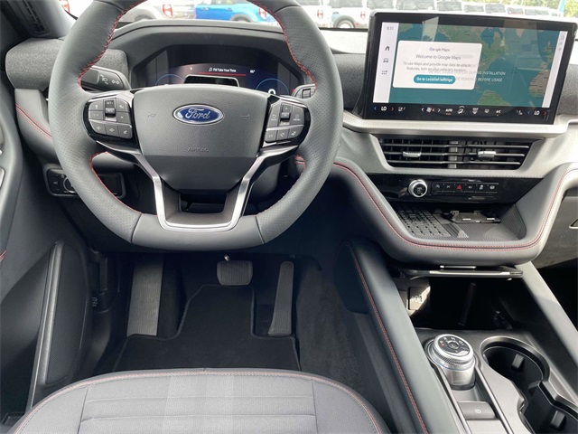 2025 Ford Explorer ST-Line photo 4