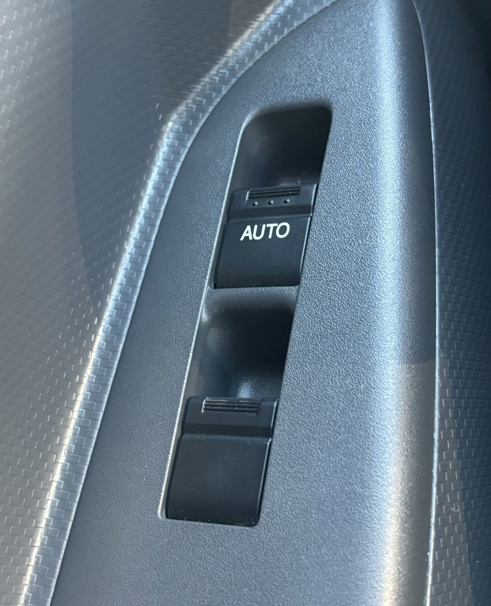 2024 Chevrolet Silverado photo 5