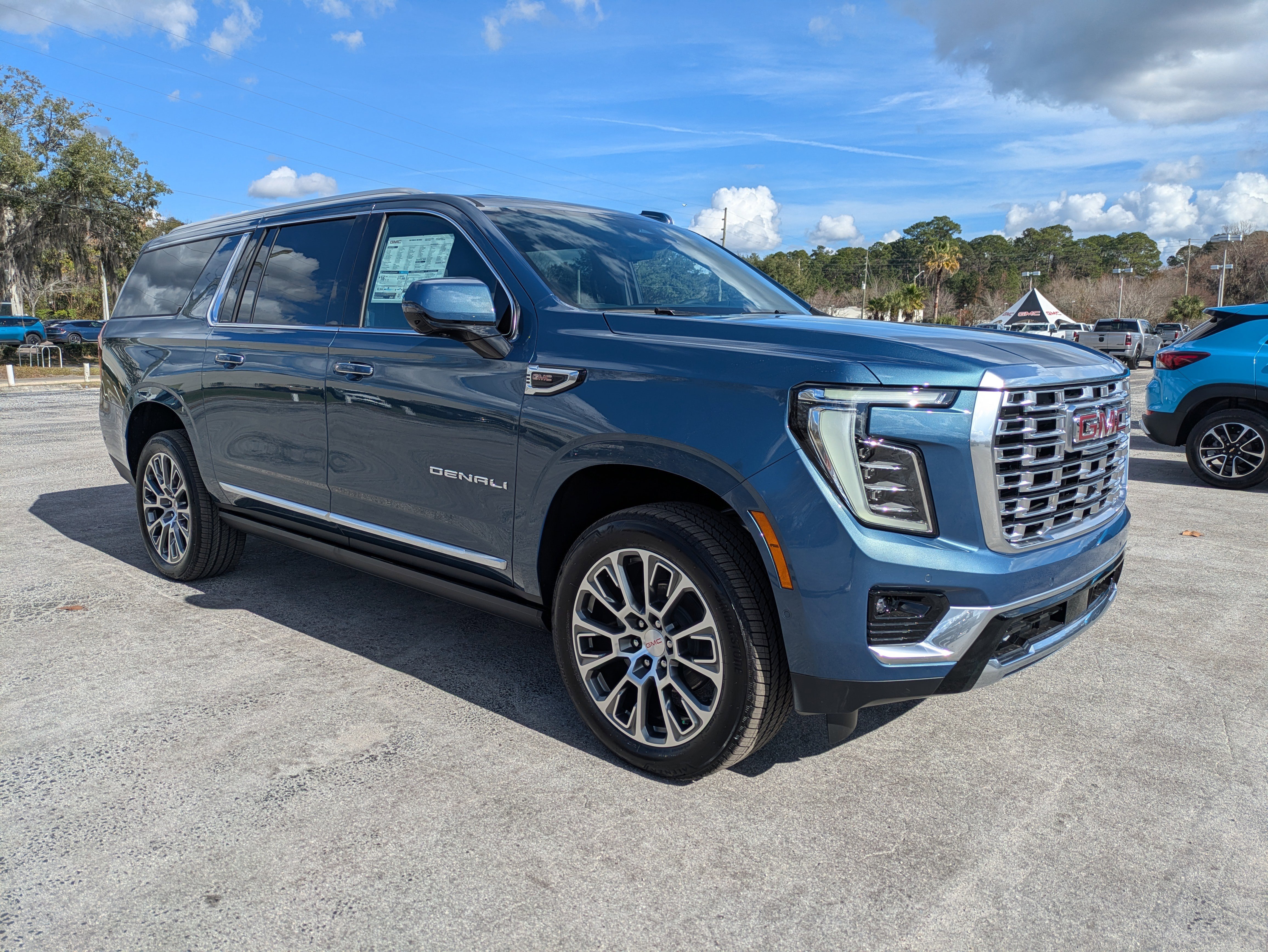2026 GMC Yukon XL Denali's photo