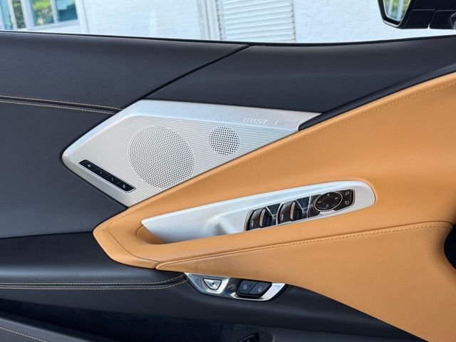 2022 Chevrolet Corvette Stingray 2LT photo 21
