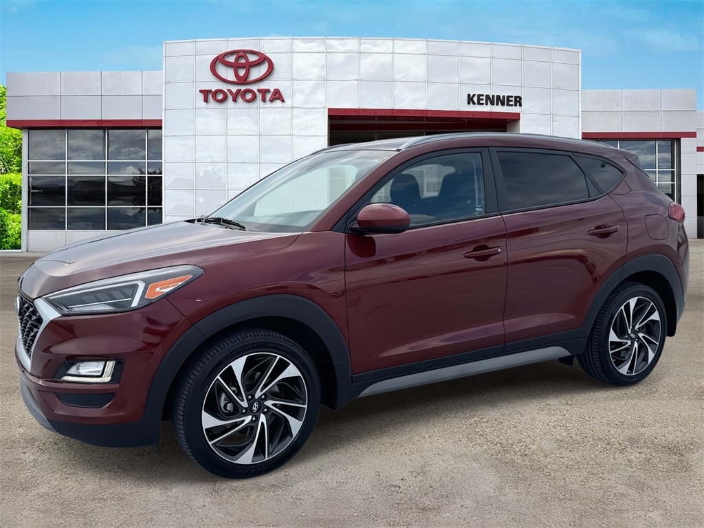 2020 Hyundai Tucson Sport photo 2