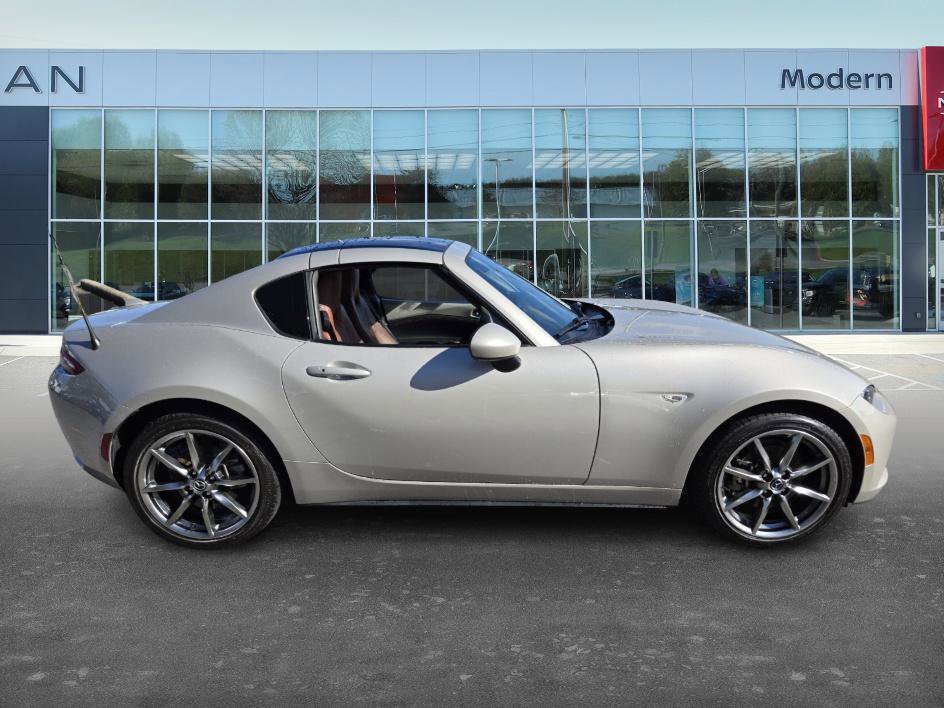 2023 Mazda MX-5 Miata Miata RF Grand Touring photo 4