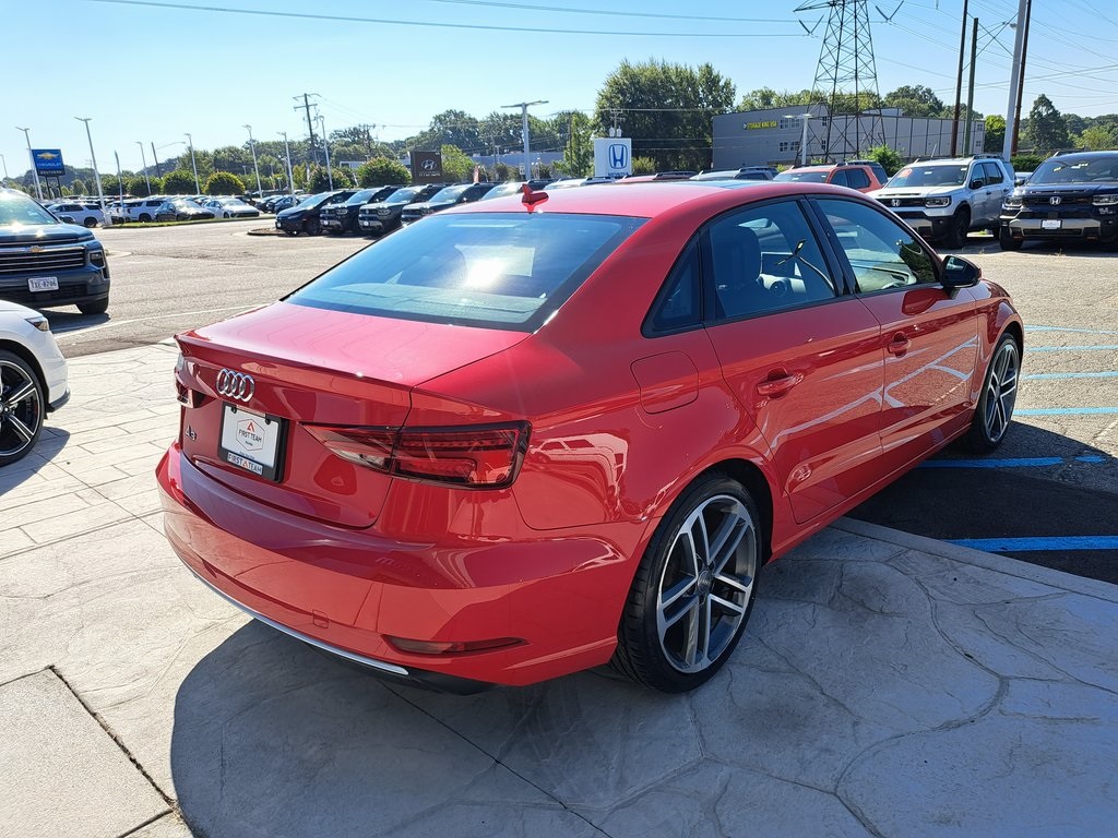 2018 Audi A3 2.0T Premium photo 4
