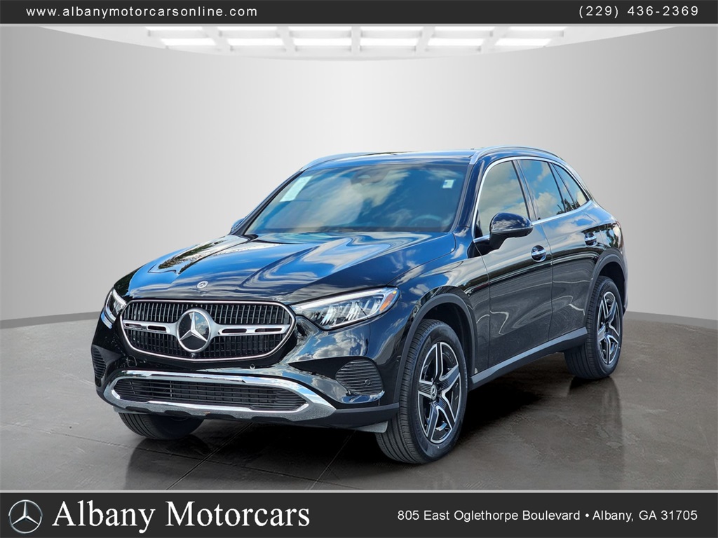2026 Mercedes-Benz GLC Base's photo