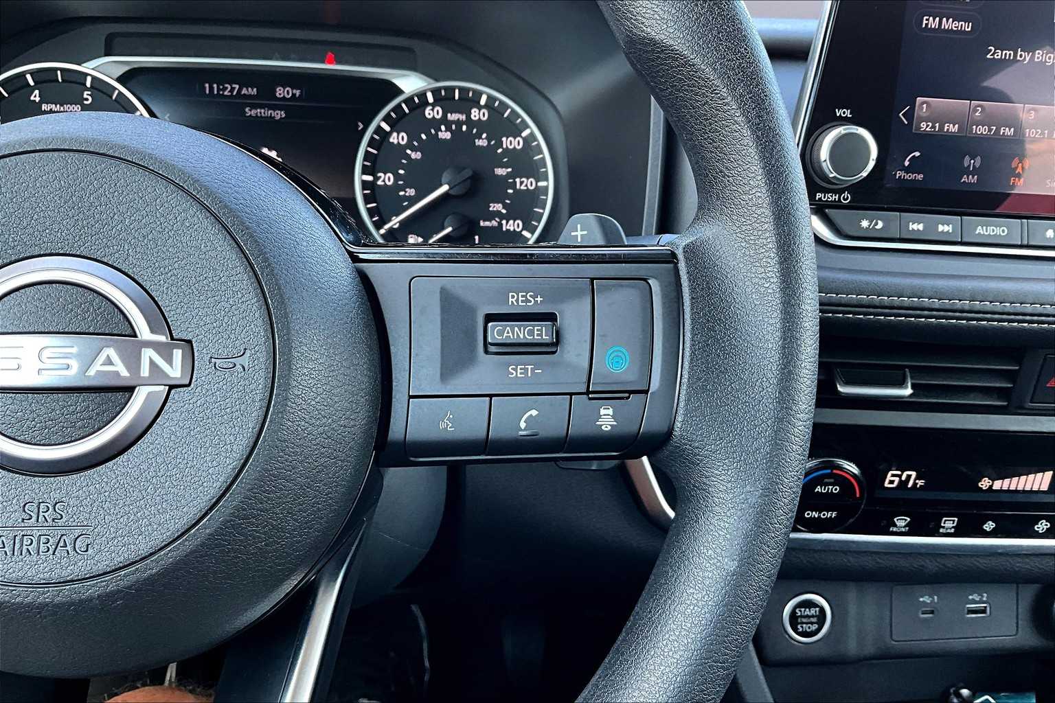 2023 Nissan Rogue SV photo 20