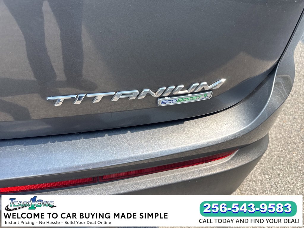 2017 Ford Edge Titanium photo 12