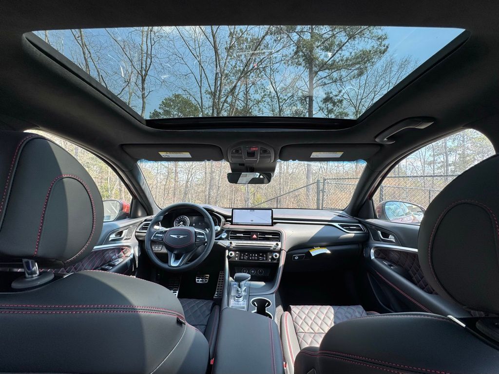 2025 Genesis G70 3.3T Sport Advanced photo 3