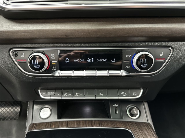 2023 Audi Q5 45 S line Premium Plus photo 11