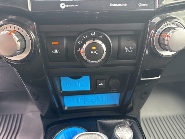 2021 Toyota 4Runner TRD Off-Road photo 10