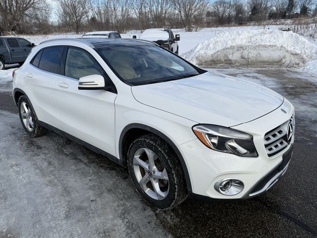 2019 Mercedes-Benz GLA-Class GLA250's photo