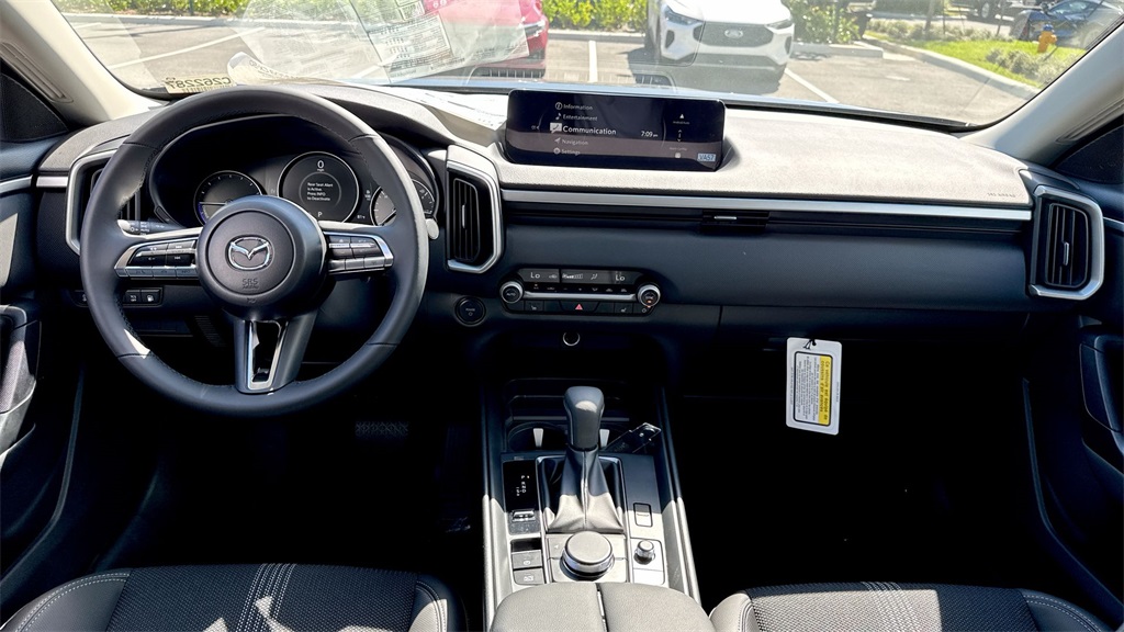 2026 Mazda CX-50 2.5 Preferred photo 4