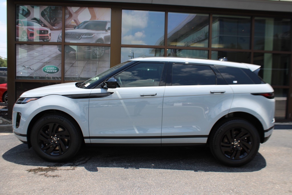 2026 Land Rover Range Rover Evoque S photo 9