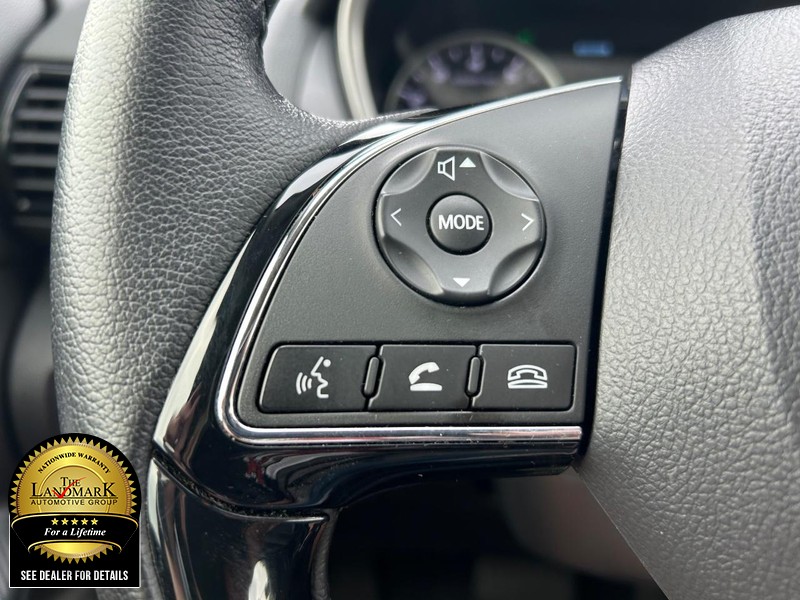 2024 Mitsubishi Eclipse Cross SE photo 9