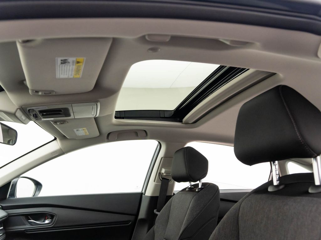 2025 Honda Accord SE photo 12