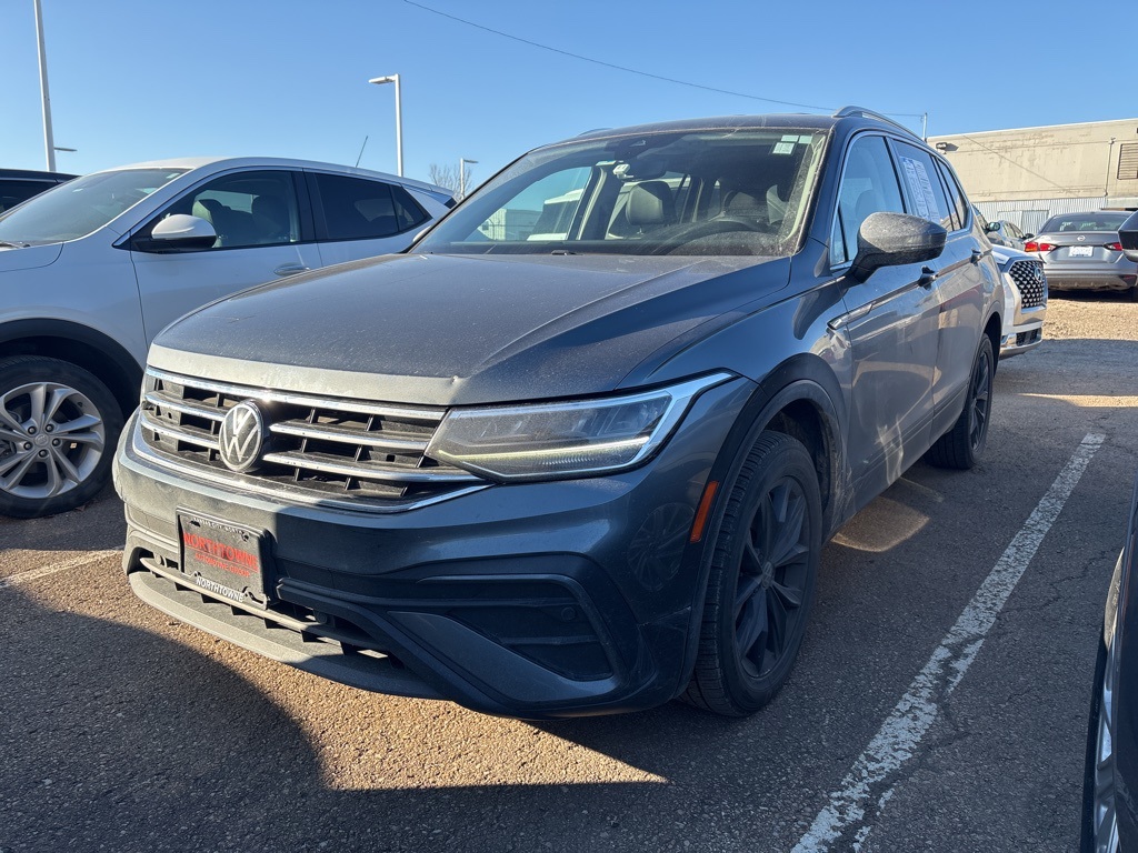 2022 Volkswagen Tiguan SE's photo