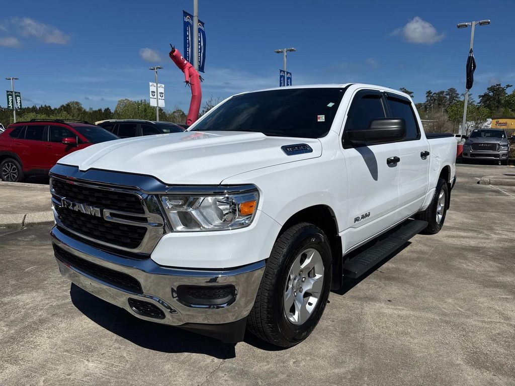 2024 Ram 1500 Big Horn photo 3