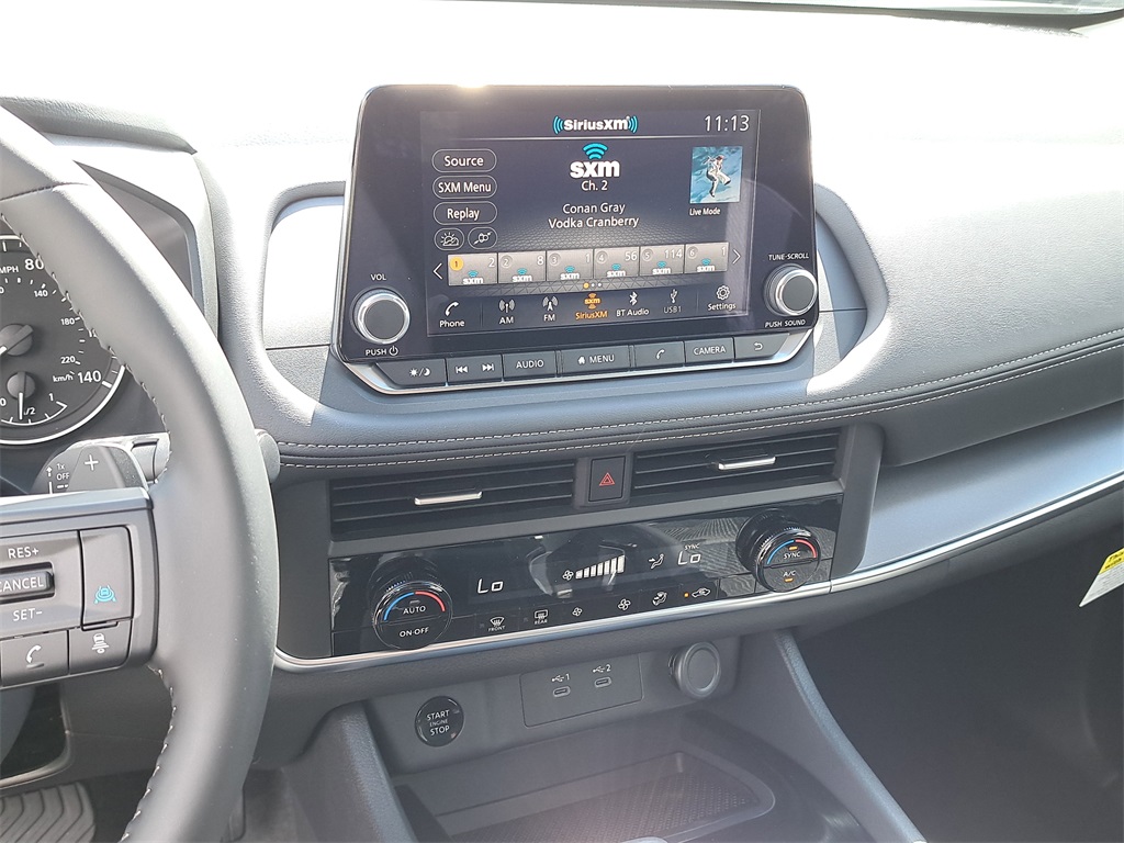 2026 Nissan Rogue SV photo 28