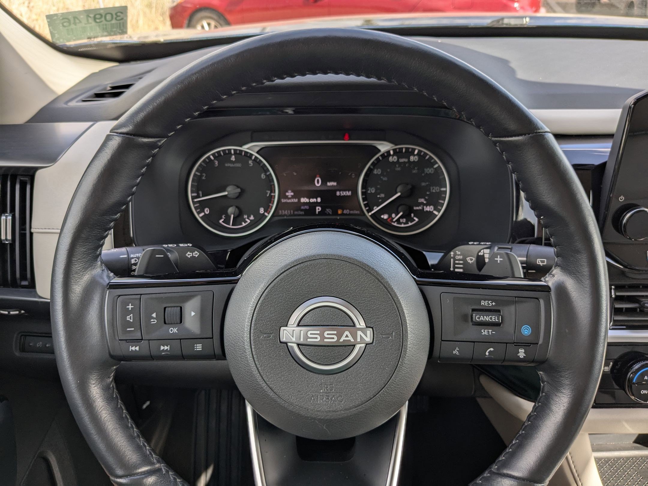 2023 Nissan Pathfinder SL photo 13
