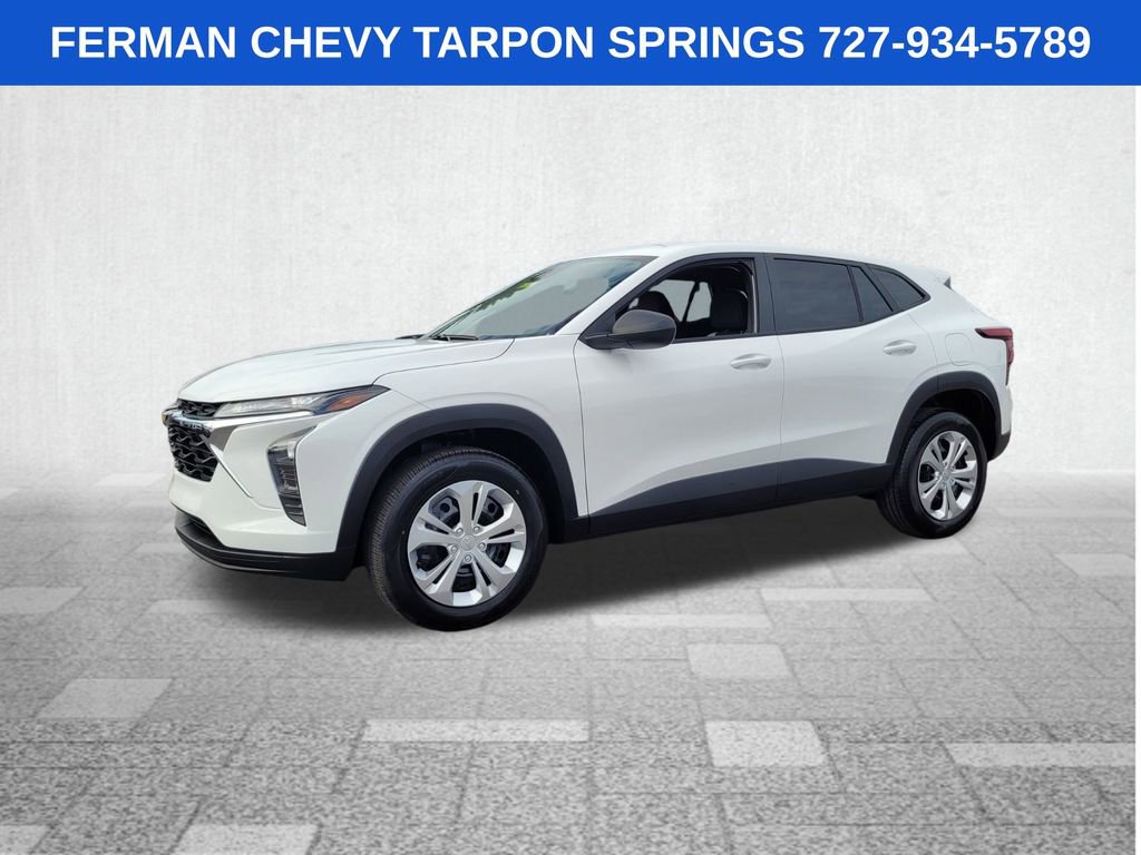 2026 Chevrolet Trax LS photo 3