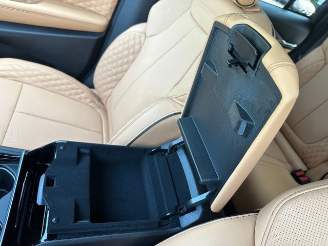 2025 Jeep Grand Cherokee Summit photo 25