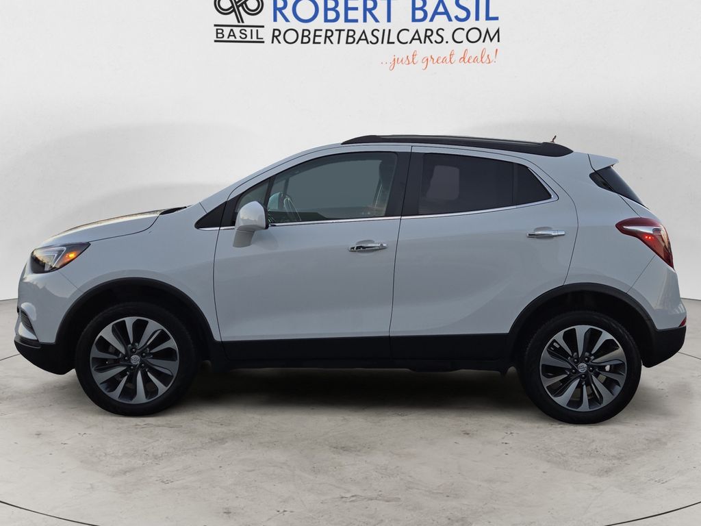 2022 Buick Encore Preferred photo 2