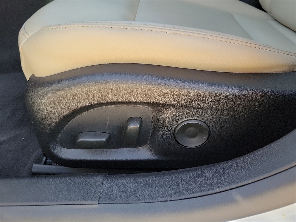 2024 Cadillac CT5 Luxury photo 17