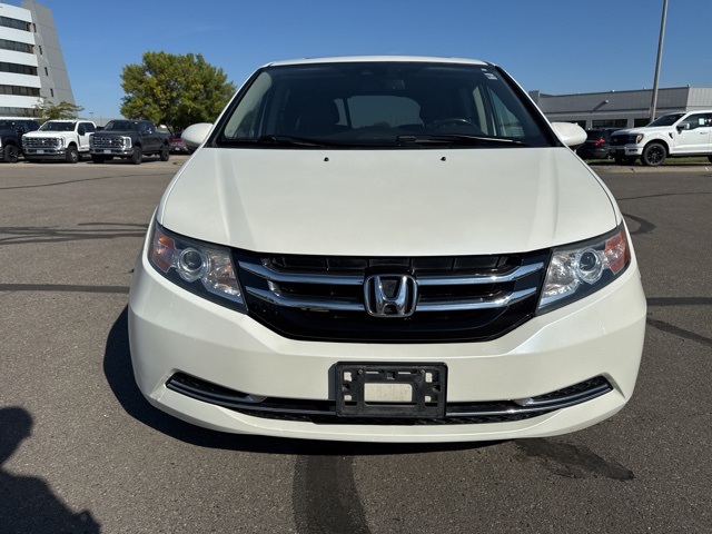 2016 Honda Odyssey EX-L photo 3