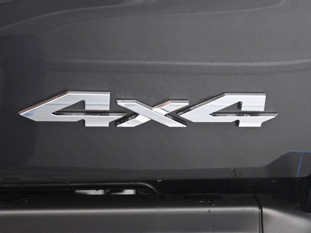 2025 Ram 2500 Tradesman photo 9